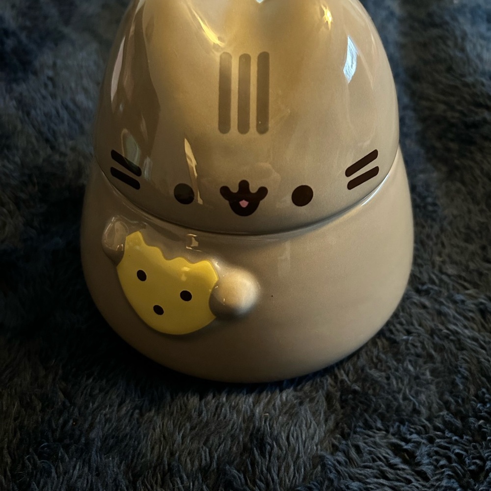 Pusheen Cookie Treat Jar for Cats